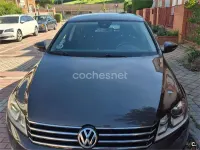 Usado VW Passat Highline 140 CV (102 kW) 2012 Marrón Berlina