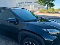 Usado Toyota Yaris Cross Active 116 CV (85 kW) 2024 Negro SUV
