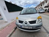 Usado Renault Modus 80 CV (58 kW) 2006 Gris / plata Monovolumen