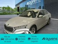 Usado Skoda Octavia Ambition 115 CV (84 kW) 2021 Blanco Berlina