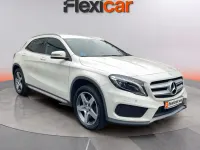 Usado Mercedes GLA220 AMG line 177 CV (130 kW) 2016 Blanco SUV