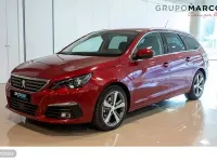 Usado Peugeot 308 Allure 130 CV (95 kW) 2019 Rojo Familiar
