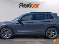 Usado VW Tiguan R-line 150 CV (110 kW) 2021 Gris SUV