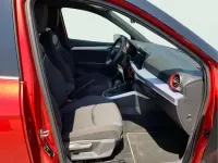 Usado Seat Arona FR 115 CV (84 kW) 2025 Rojo SUV
