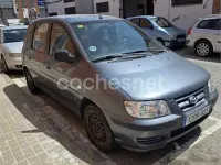 Usado Hyundai Matrix GLS 103 CV (75 kW) 2002 Gris / plata Monovolumen