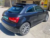 Usado Audi A1 Ambition 122 CV (89 kW) 2011 Negro Utilitario