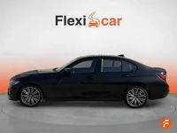 Usado BMW 318 150 HP (110 kW) 2022 Preto Sedan
