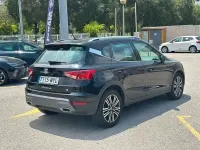Usado Seat Arona FR 115 CV (84 kW) 2025 Negro SUV