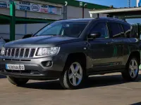 Usado Jeep Compass Limited 136 CV (100 kW) 2012 Gris SUV