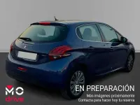 Usado Peugeot 208 Allure 100 CV (73 kW) 2016 Utilitario