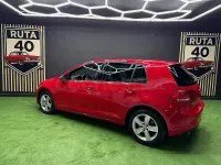 Usado VW Golf VII Advance 125 CV (91 kW) 2016 Rojo Berlina