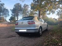 Usado Seat Leon 110 CV (80 kW) 2001 Gris / plata Berlina