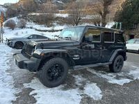 Usado Jeep Wrangler Unlimited Sahara 200 CV (147 kW) 2012 Negro SUV