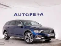 Usado VW Passat 200 CV (147 kW) 2022 Azul Familiar