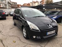 Usado Peugeot 5008 Access 115 CV (84 kW) 2013 Negro Monovolumen