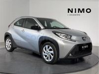 Usado Toyota Aygo X Play 72 CV (52 kW) 2024 Gris / plata SUV