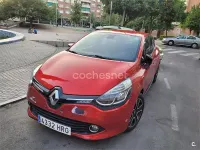 Usado Renault Clio IV Dynamique 90 CV (66 kW) 2013 Rojo Berlina