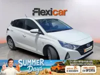Usado Hyundai i20 84 CV (61 kW) 2021 Blanco Utilitario