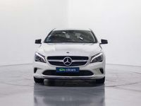 Usado Mercedes CLA200 136 CV (100 kW) 2018 Blanco Coupe