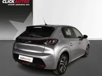 Usado Peugeot 208 Allure 100 CV (73 kW) 2023 Negro Utilitario