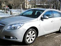 Usado Opel Insignia Sport 130 CV (95 kW) 2009 Gris / plata Familiar