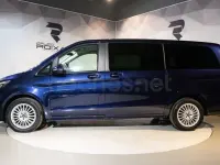 Käytetty Mercedes V220 Avantgarde 163 HP (119 kW) 2019 Sininen Tila-auto