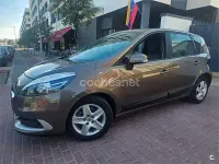 Usado Renault Scénic III Expression 110 CV (80 kW) 2013 Gris / plata Monovolumen