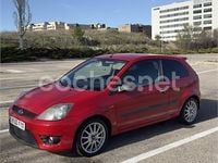 Usado Ford Fiesta Sport 100 CV (73 kW) 2007 Rojo Utilitario