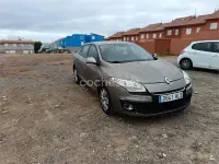 Usado Renault Mégane GrandTour Expression 110 CV (80 kW) 2012 Marrón Familiar