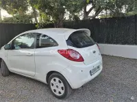 Usado Ford Ka 69 CV (50 kW) 2014 Blanco Berlina