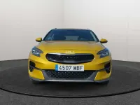 Usado Kia XCeed 120 CV (88 kW) 2022 Amarillo SUV