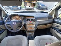Usado Fiat Linea Dynamic 90 CV (66 kW) 2007 Gris / plata Berlina