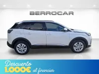 Usado Peugeot 3008 Style 130 CV (95 kW) 2021 Blanco SUV