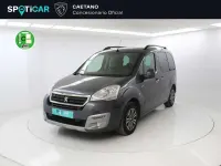 Usado Peugeot TePee Style 99 CV (72 kW) 2018 Gris Van