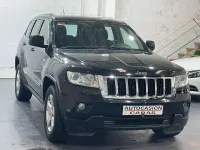 Usado Jeep Grand Cherokee Laredo 190 CV (139 kW) 2013 Gris SUV