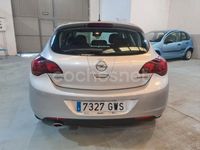 Usado Opel Astra Cosmo 180 CV (132 kW) 2010 Gris / plata Berlina