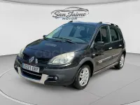 Usado Renault Scénic II Dynamique 105 CV (77 kW) 2008 Gris / plata Monovolumen