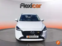 Usado Mazda 2 Center-Line 90 CV (66 kW) 2024 Blanco Utilitario