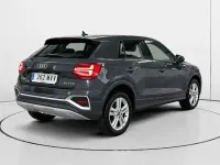 Usado Audi Q2 Advanced Plus 116 CV (85 kW) 2024 Gris SUV