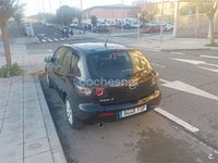 Usado Mazda 3 Active 105 CV (77 kW) 2006 Negro Berlina