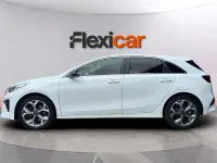 Usado Kia Ceed GT GT-Line 140 CV (102 kW) 2018 Blanco Berlina