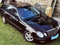 Usado Mercedes E220 Avantgarde 150 CV (110 kW) 2007 Negro Familiar