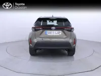 Usado Toyota Yaris Cross Active 116 CV (85 kW) 2022 Marrón SUV
