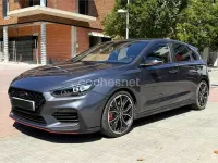 Usado Hyundai i30 N Performance 275 CV (202 kW) 2018 Gris / plata Berlina