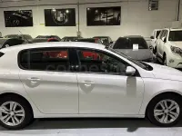 Usado Peugeot 308 Style 100 CV (73 kW) 2020 Blanco Berlina