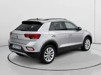 Usado VW T-Roc Life 115 CV (84 kW) 2022 Gris SUV