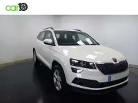 Usado Skoda Karoq Ambition 150 CV (110 kW) 2021 Blanco SUV