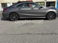 Usado Mercedes CLA200 136 CV (100 kW) 2016 Gris / plata Berlina