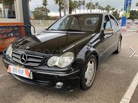 Usado Mercedes C220 Avantgarde 150 CV (110 kW) 2005 Negro Berlina