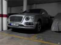 Usado Bentley Bentayga 608 CV (447 kW) 2019 Gris / plata SUV